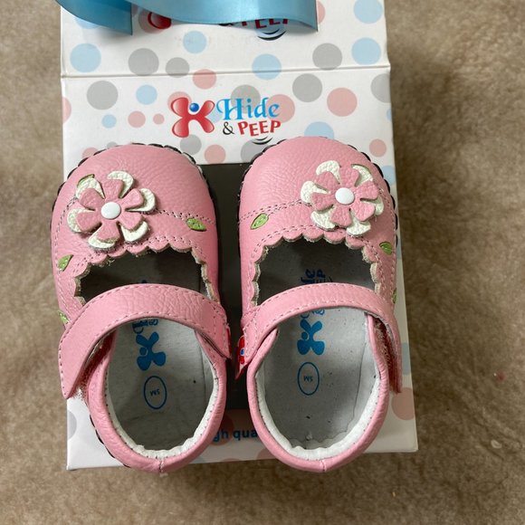 Hide & Peep Leather Baby Walker Shoe Mary Jane  Pink Butterfly - Picture 1 of 7